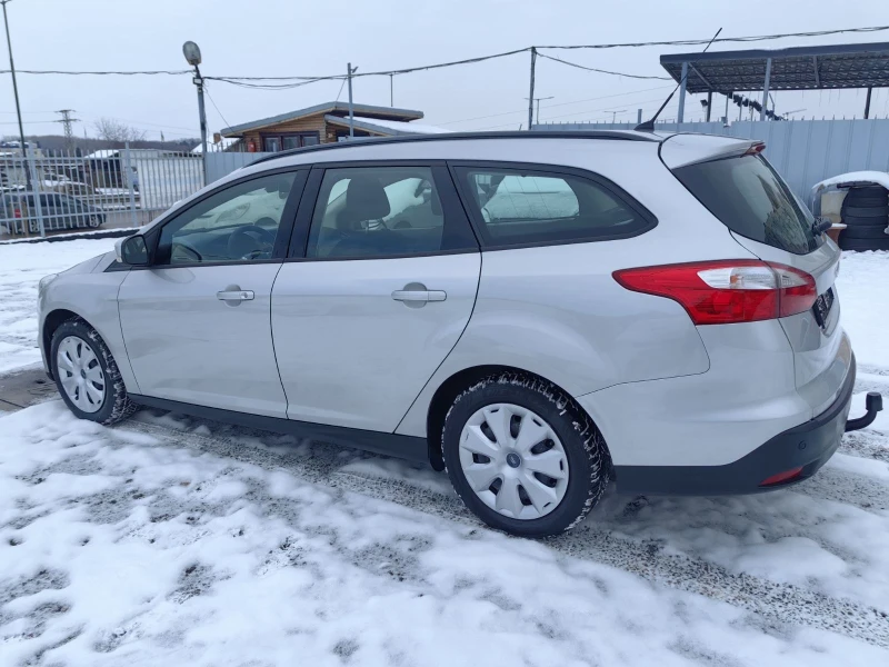 Ford Focus 1.6 TDCI, снимка 4 - Автомобили и джипове - 48696307