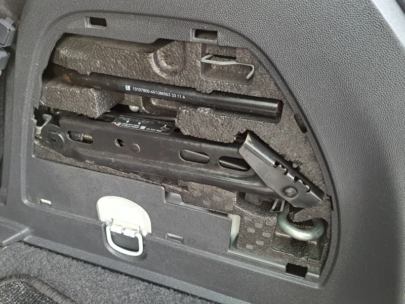 Opel Corsa 1.4i/КОЖА/COSMO/155000км, снимка 16 - Автомобили и джипове - 50744382