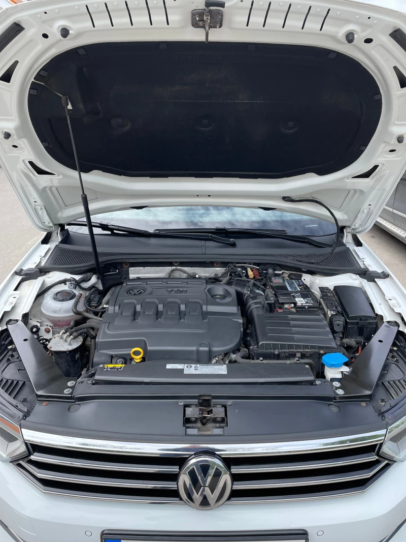 VW Passat, снимка 8 - Автомобили и джипове - 51785738