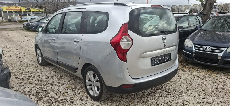 Dacia Lodgy 1, 6 ГАЗ/БЕНЗИН, снимка 4 - Автомобили и джипове - 52662608