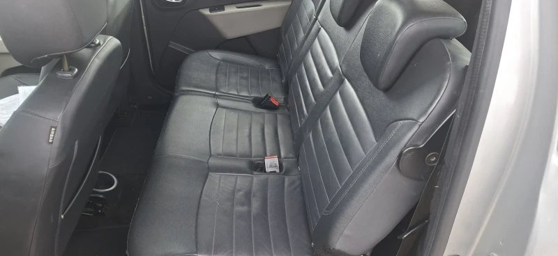 Dacia Lodgy 1, 6 ГАЗ/БЕНЗИН, снимка 5 - Автомобили и джипове - 52662608