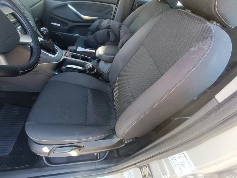 Ford C-max Реални 101х/км, снимка 10 - Автомобили и джипове - 53296243