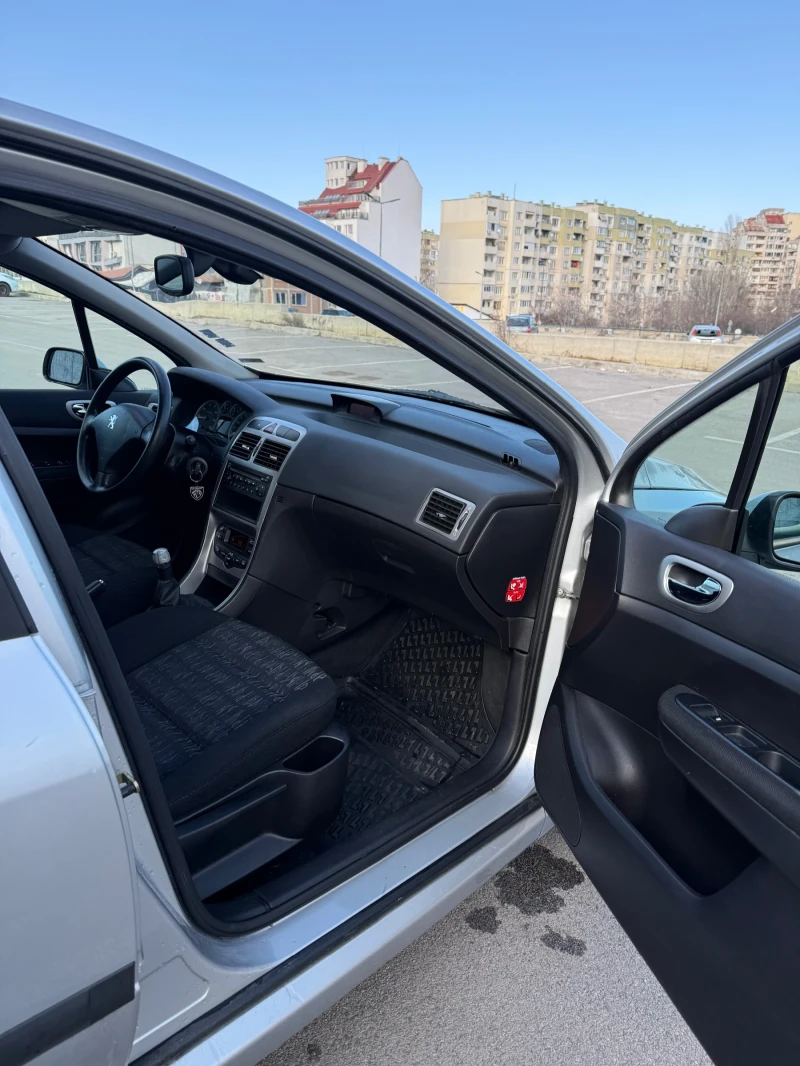 Peugeot 307 1.6i, снимка 9 - Автомобили и джипове - 53492445