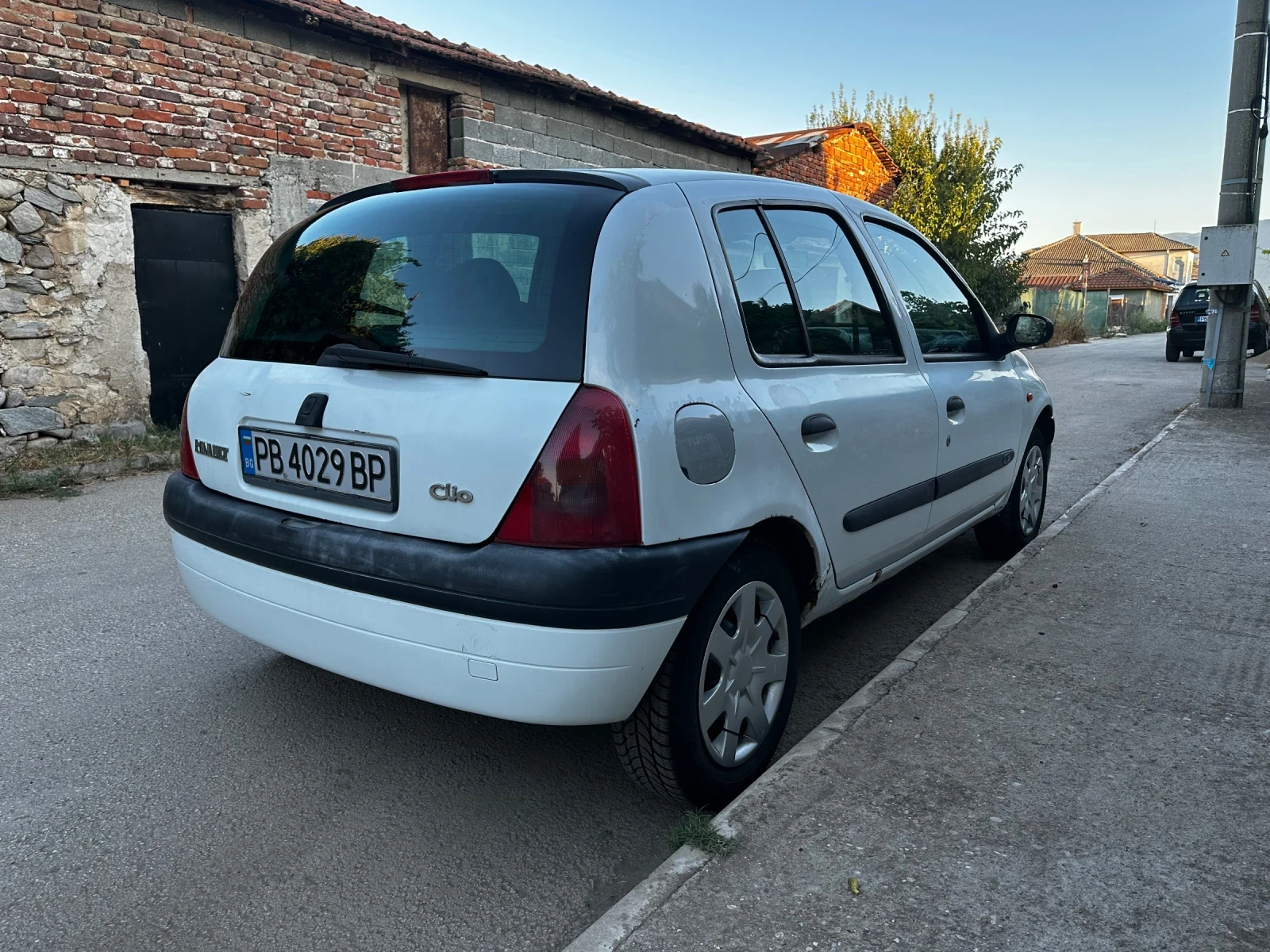 Renault Clio 1.2 Бензин - изображение 5