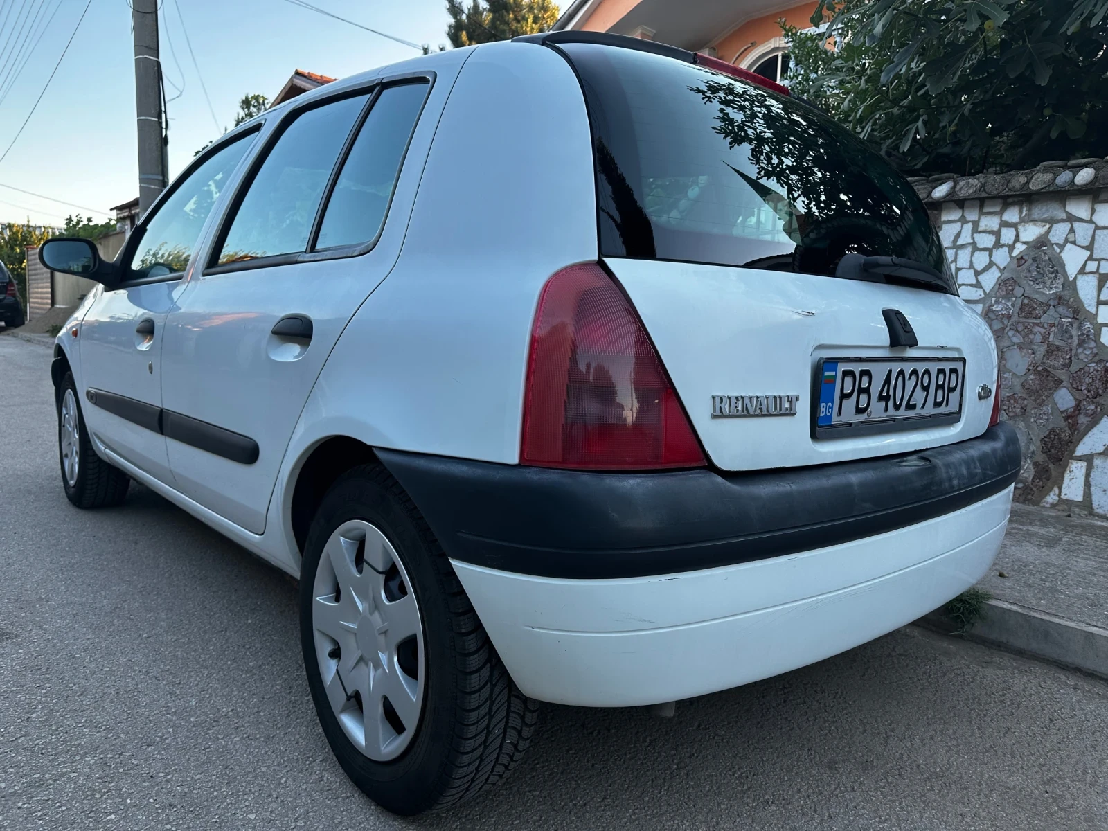 Renault Clio 1.2 Бензин - изображение 6