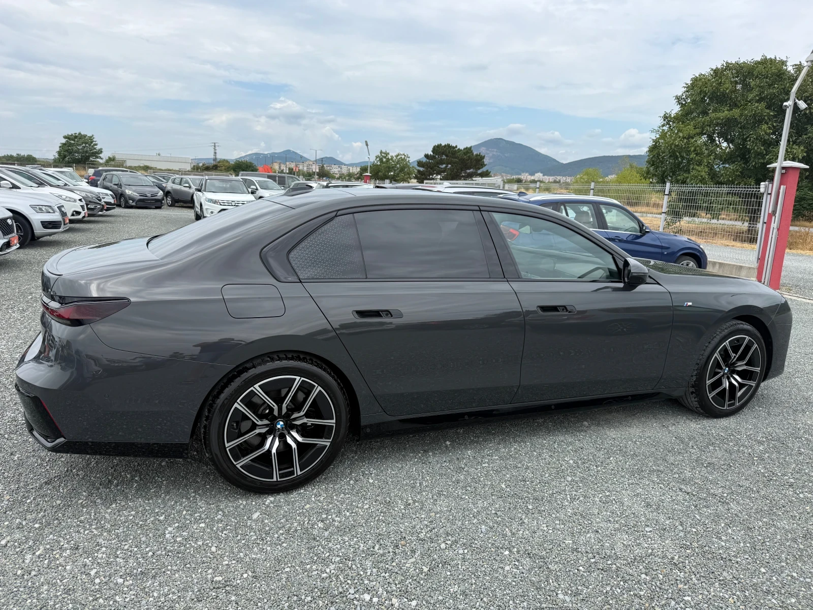 BMW 740 (ГАРАНЦИЯ 4 ГОДИНИ)^(X-Drive)^(M-Paket) - изображение 5