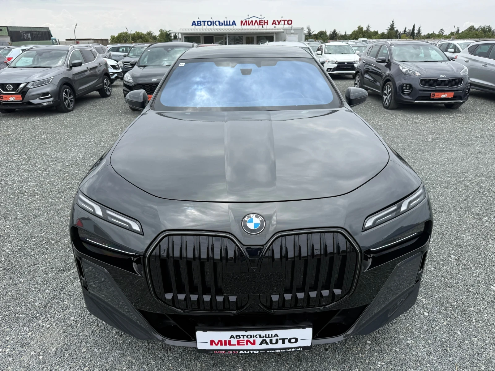BMW 740 (ГАРАНЦИЯ 4 ГОДИНИ)^(X-Drive)^(M-Paket) - изображение 2