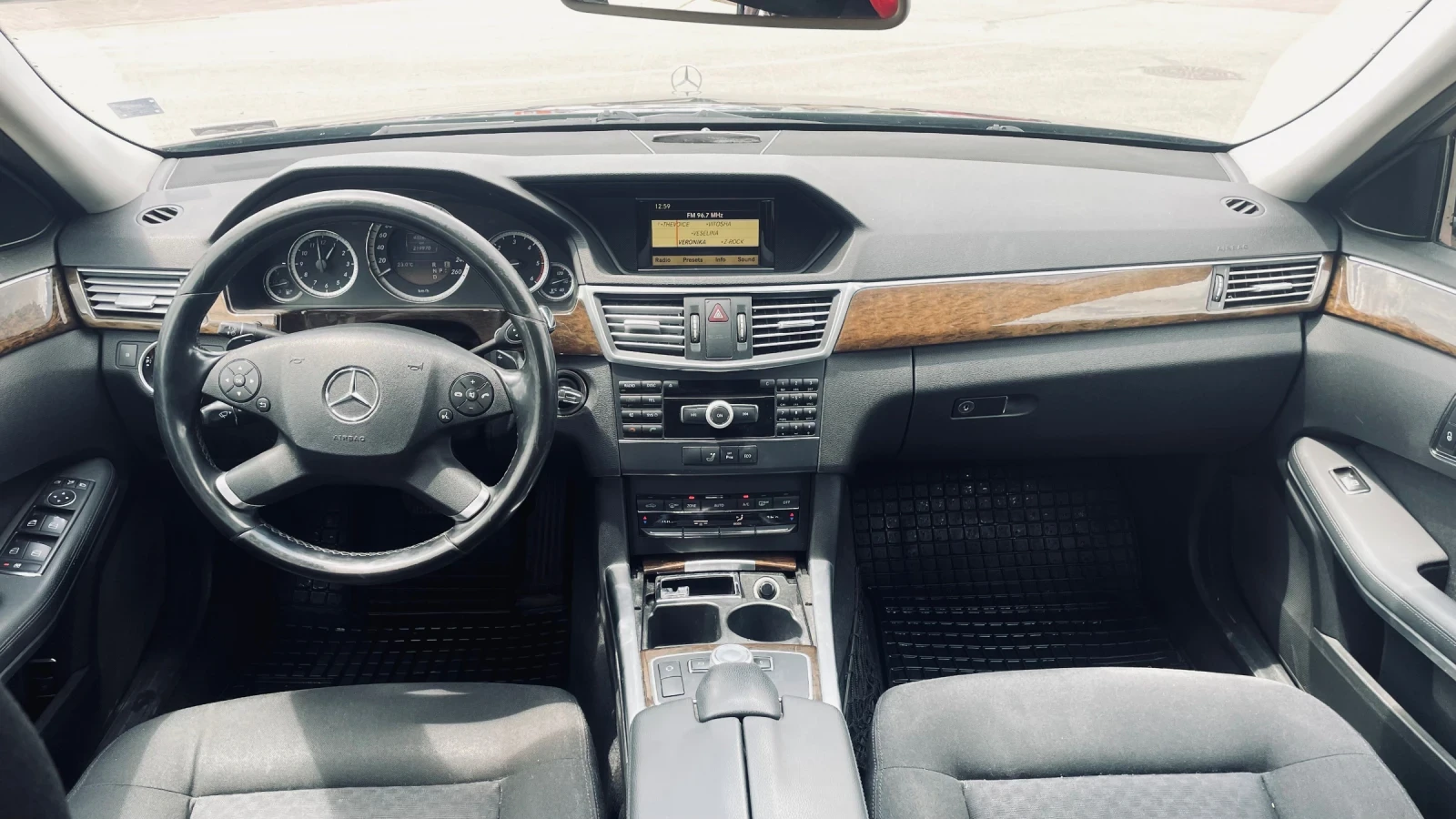 Mercedes-Benz E 220 CDI Автомат 170кс / 7G Tronik - изображение 8