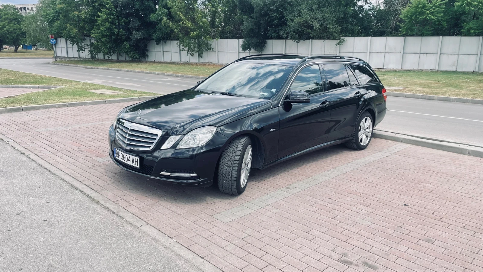 Mercedes-Benz E 220 CDI Автомат 170кс / 7G Tronik - изображение 6