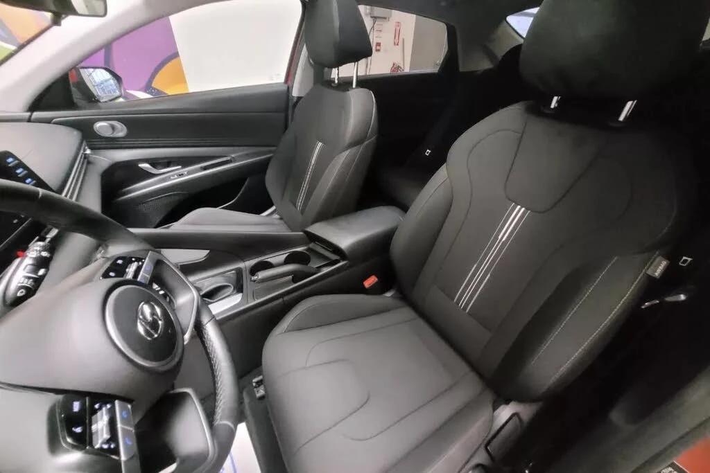 Hyundai Elantra * АвтоКредит* (ЦЕНА ДО БГ) - изображение 5