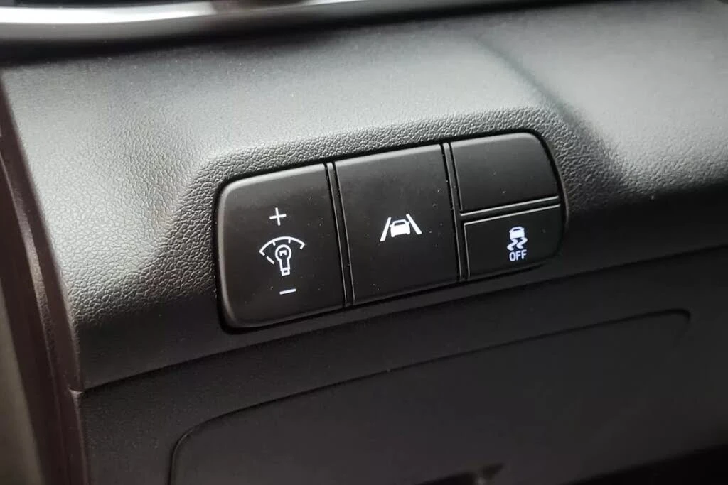 Hyundai Elantra * ����������* (���� �� ��) | Mobile.bg � ����������� 15