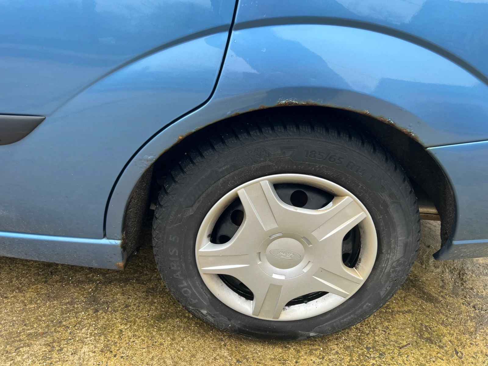 Ford Focus Комби, снимка 13 - Автомобили и джипове - 53489707