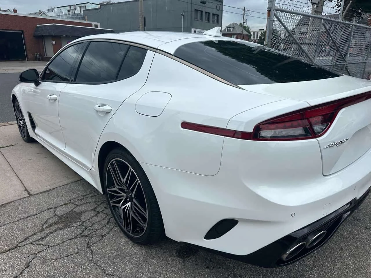 Kia Stinger * GT2 * CARFAX * ���� �� �� | Mobile.bg � ����������� 4