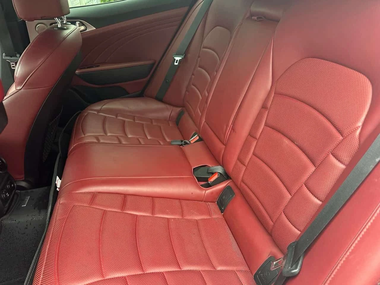 Kia Stinger * GT2 * CARFAX * ���� �� �� | Mobile.bg � ����������� 14