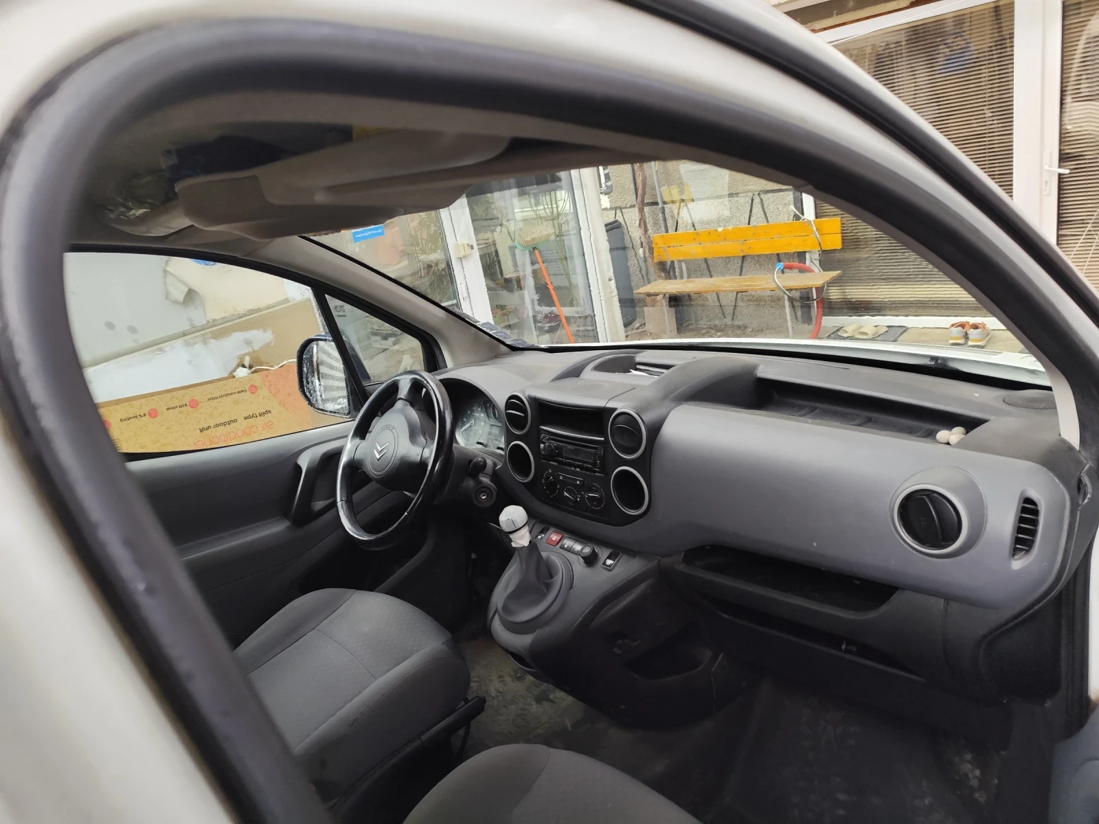 Citroen Berlingo 1.6   hdi, снимка 5 - Автомобили и джипове - 53964034