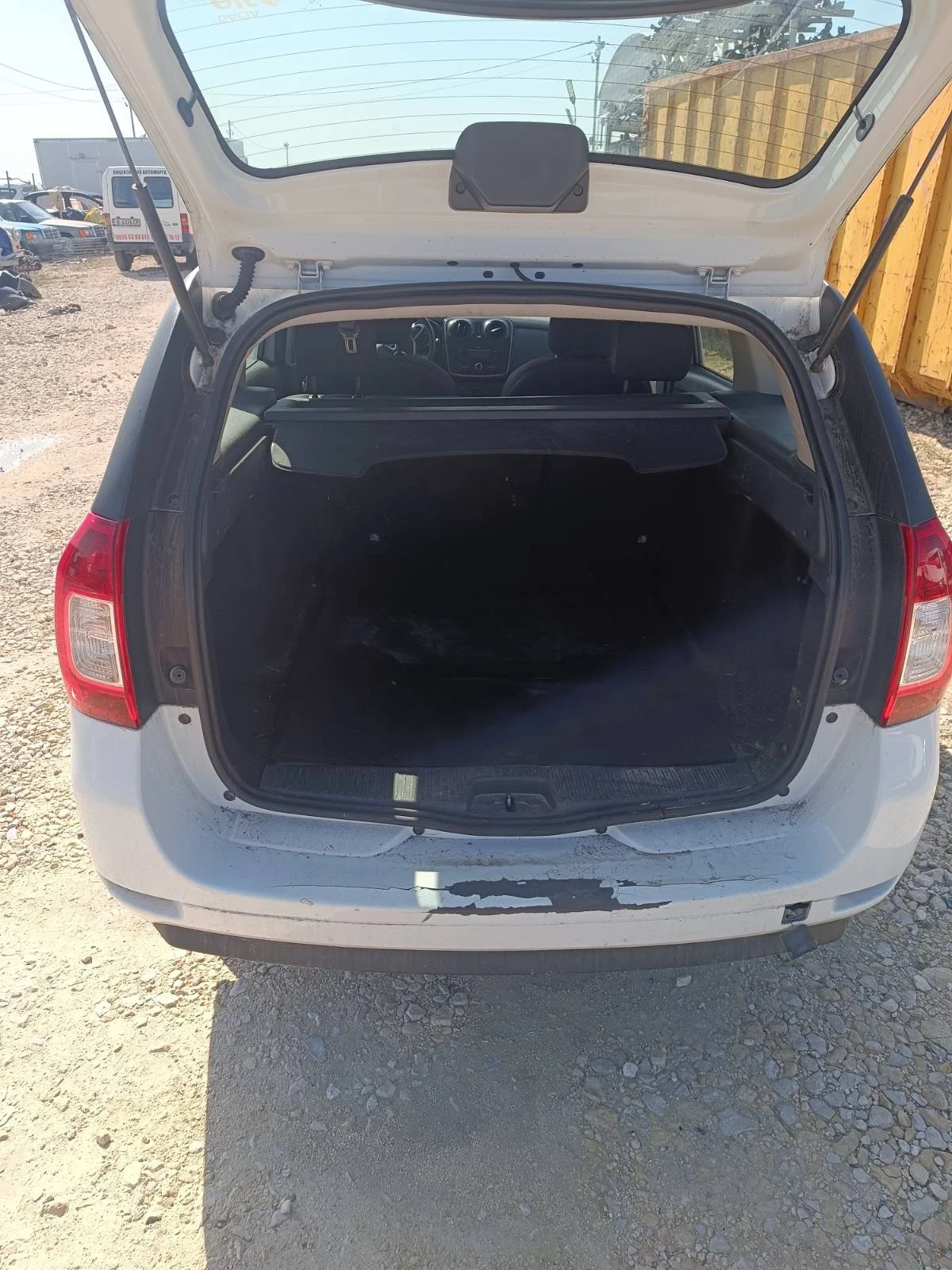 Dacia Logan 1.5 blue dci K9KU872, снимка 6 - Автомобили и джипове - 53985556