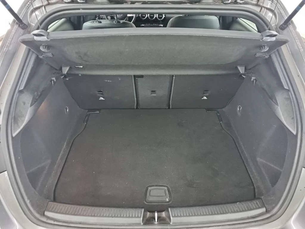 Mercedes-Benz A 180 Business Line, снимка 14 - Автомобили и джипове - 54040742