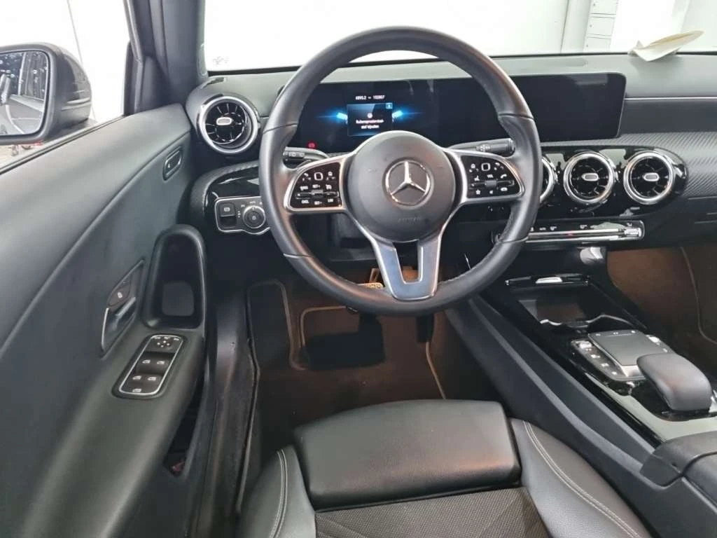 Mercedes-Benz A 180 Business Line, снимка 6 - Автомобили и джипове - 54040742