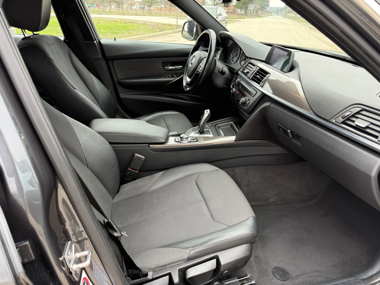 BMW 318 2.0 diesel modern line , снимка 10 - Автомобили и джипове - 54128155