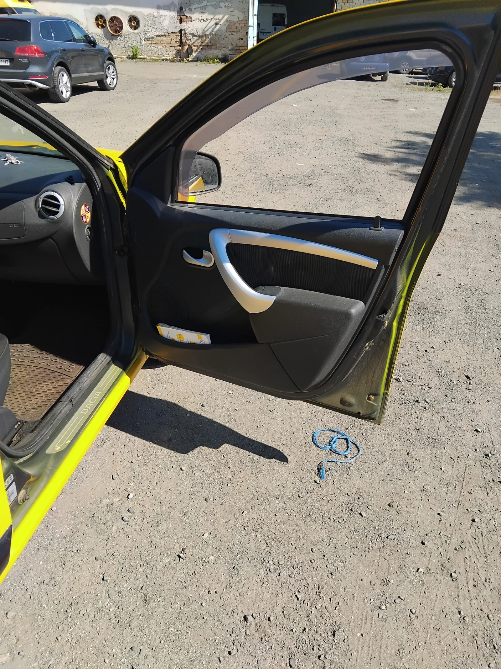 Dacia Sandero, снимка 6 - Автомобили и джипове - 55007622