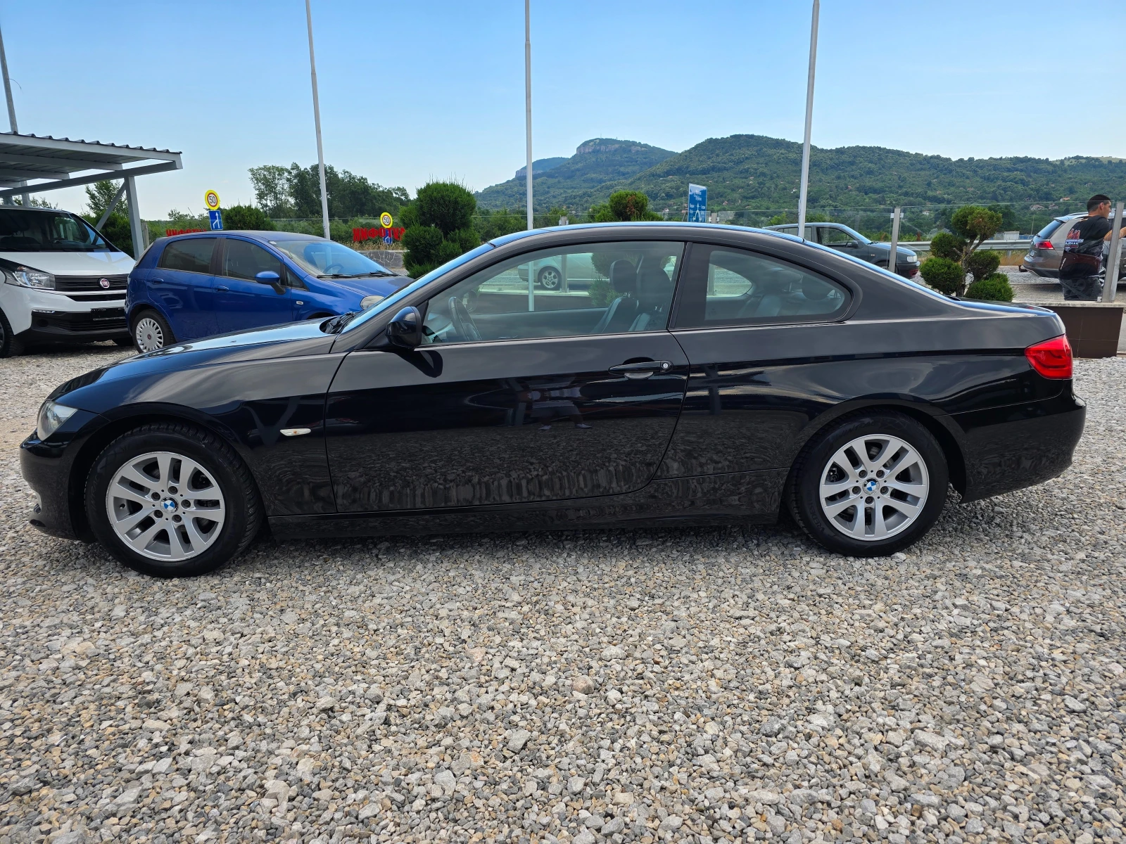 BMW 320 2.0 BENZIN, снимка 2 - Автомобили и джипове - 55215760