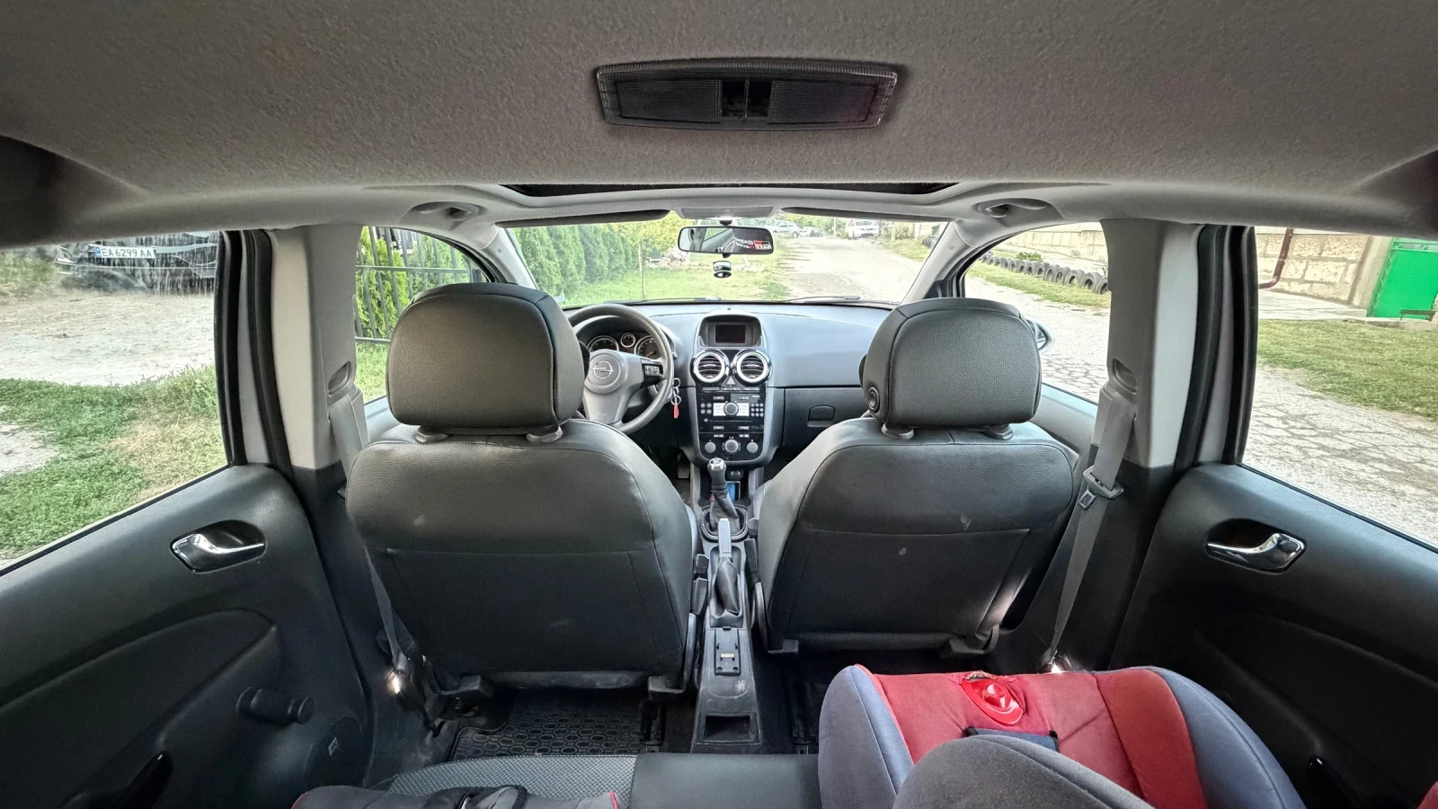 Opel Corsa 1.3 CDTI, снимка 9 - Автомобили и джипове - 55425889