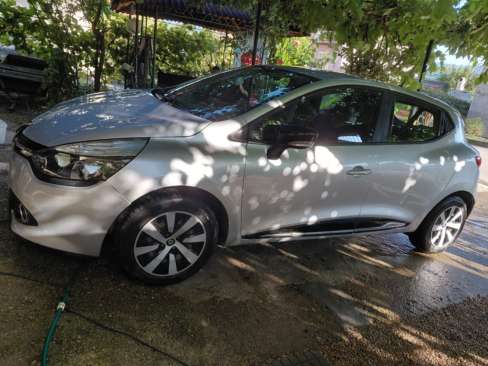 Renault Clio, снимка 3 - Автомобили и джипове - 55643482
