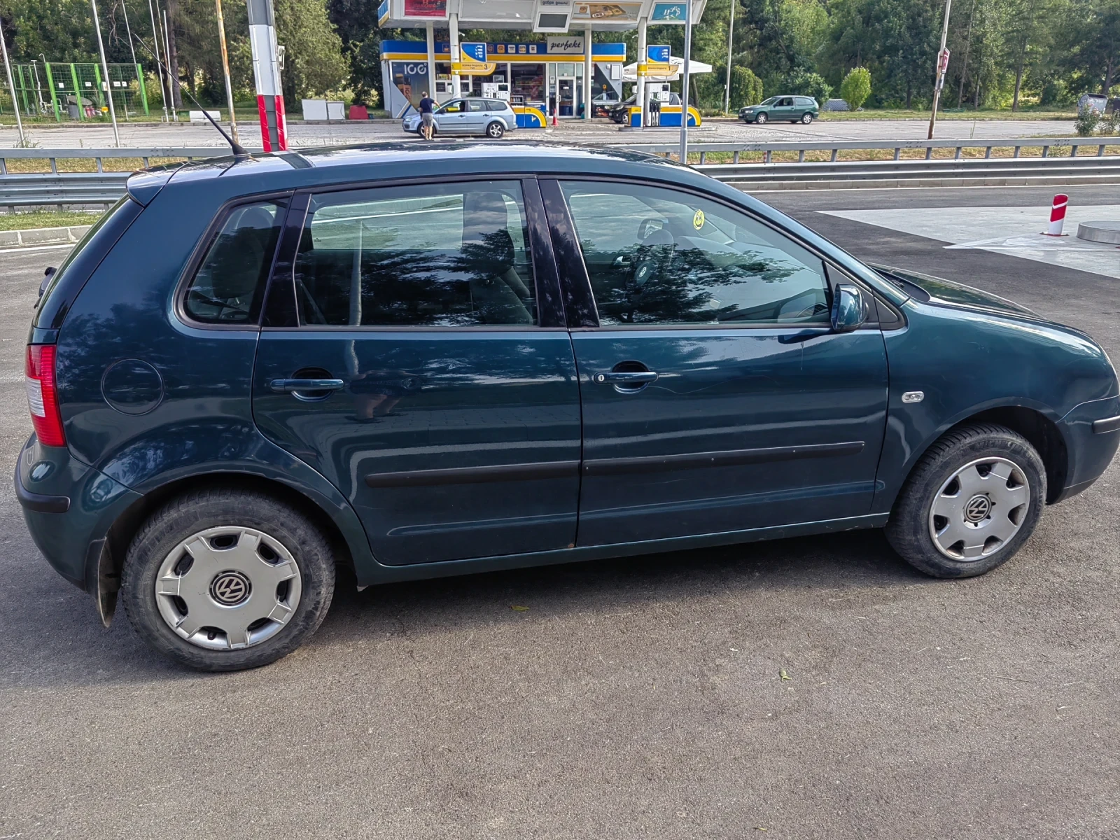 VW Polo 1.4, снимка 7 - Автомобили и джипове - 55656732