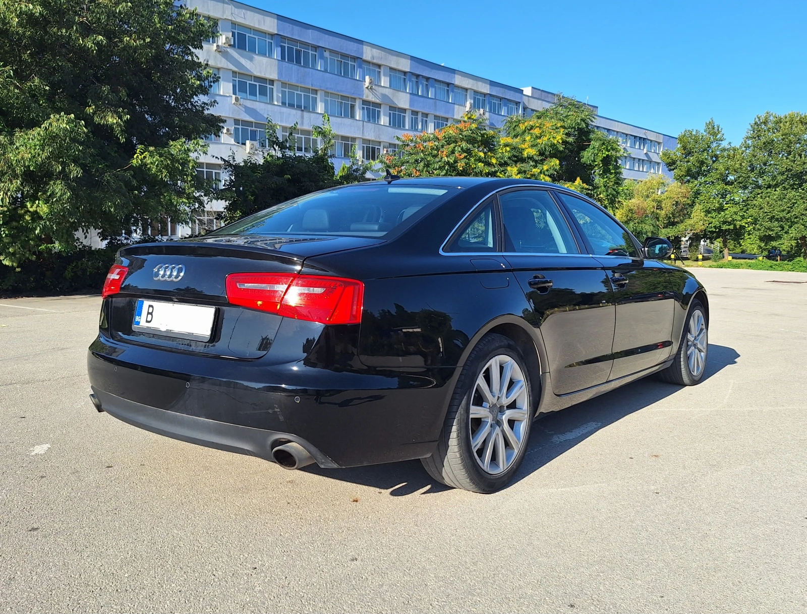 Audi A6 3.0 TFSI, снимка 3 - Автомобили и джипове - 55671260