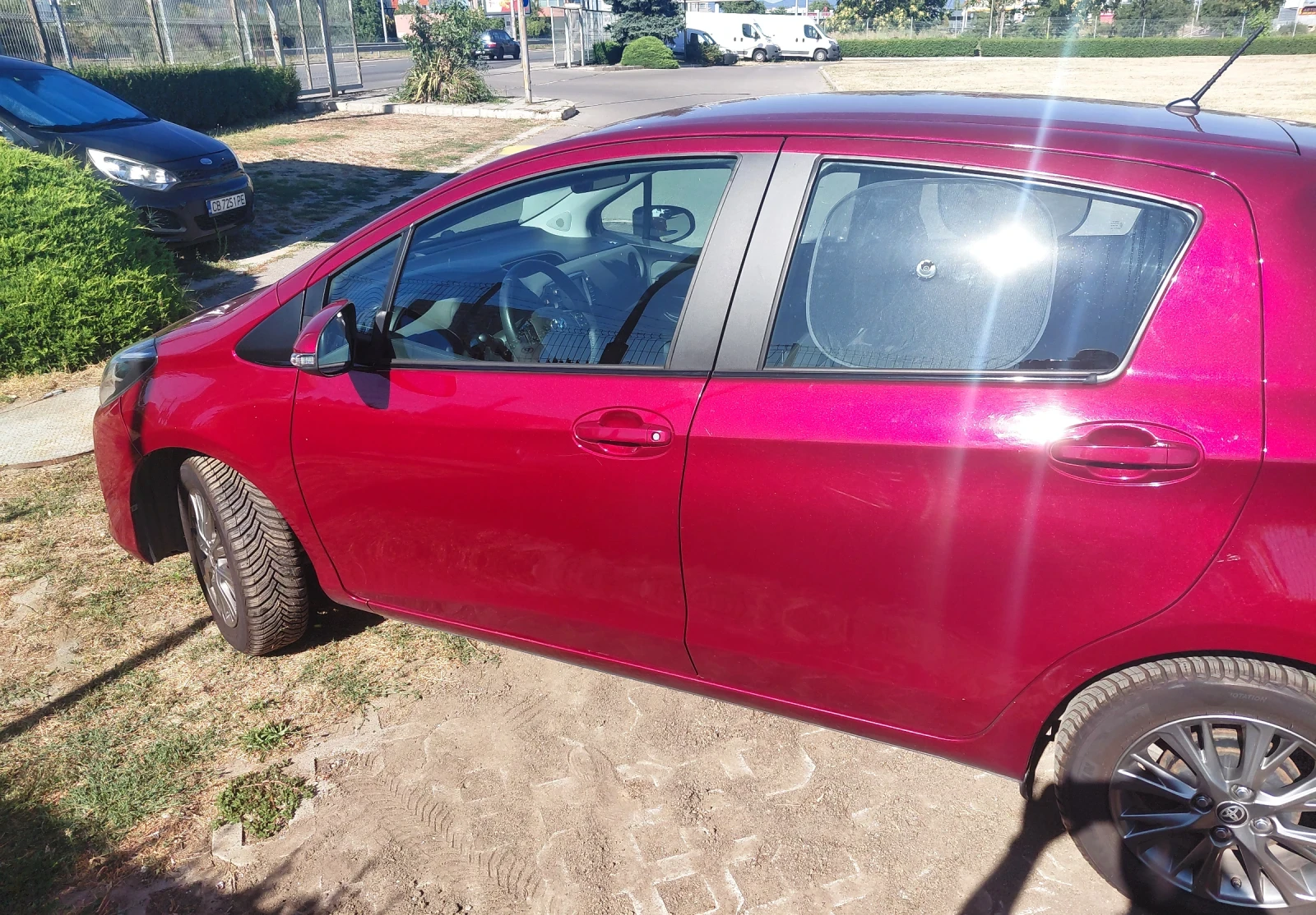 Toyota Yaris Luna, снимка 4 - Автомобили и джипове - 55708535