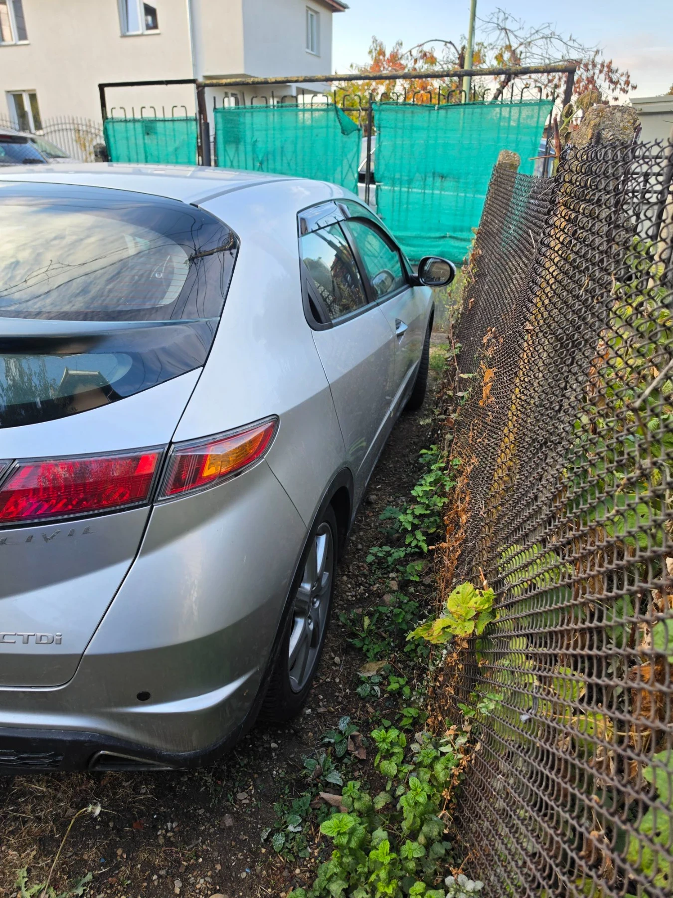 Honda Civic 2.2 cdti, снимка 4 - Автомобили и джипове - 56517584