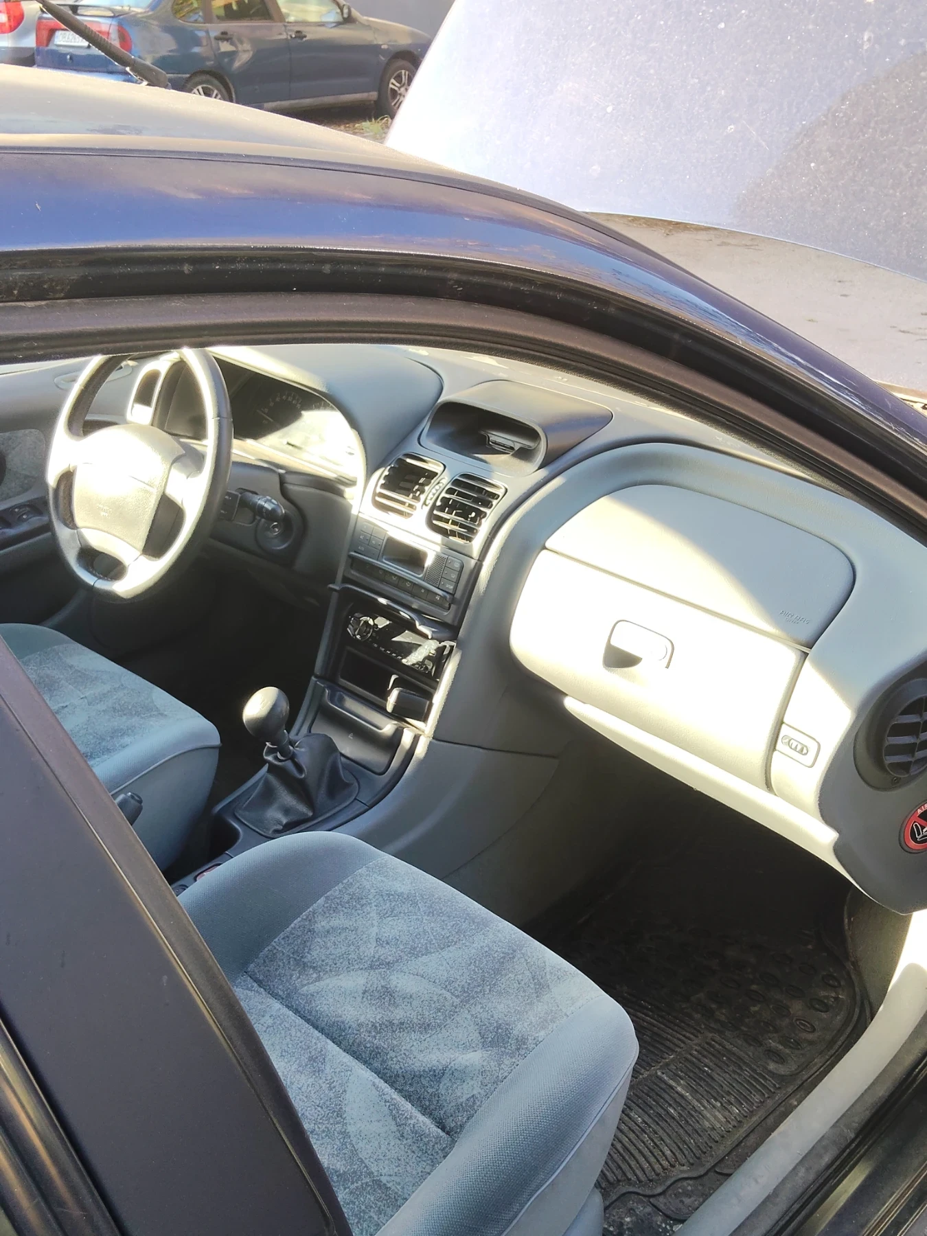 Renault Laguna Хечбек, снимка 2 - Автомобили и джипове - 56546979