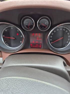 Opel Mokka - 8999 € / 17600.51 лв. - 61860411 8