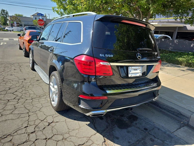 Mercedes-Benz GL 500 AMG* 4MATIC* HARMAN/KARDON* ОБДУХ* ПАНО, снимка 5 - Автомобили и джипове - 47508966