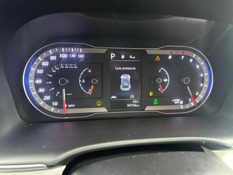 Hyundai Tucson SEL, снимка 8 - Автомобили и джипове - 48114209