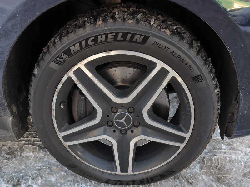 Mercedes-Benz GLE 43 AMG * * CARFAX* * , снимка 14 - Автомобили и джипове - 53038227