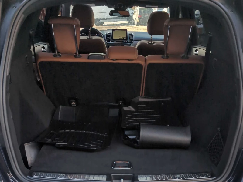 Mercedes-Benz GLE 43 AMG * * CARFAX* * , снимка 13 - Автомобили и джипове - 53038227