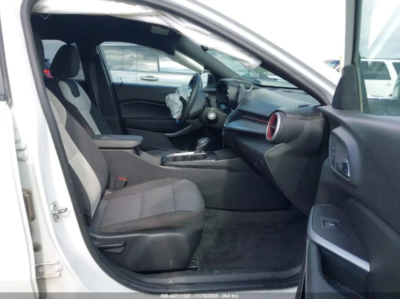 Chevrolet Trax 1.2L I-3 DI, DOHC, VVT, TURBO, 137HP Front Wheel, снимка 12 - Автомобили и джипове - 53044435