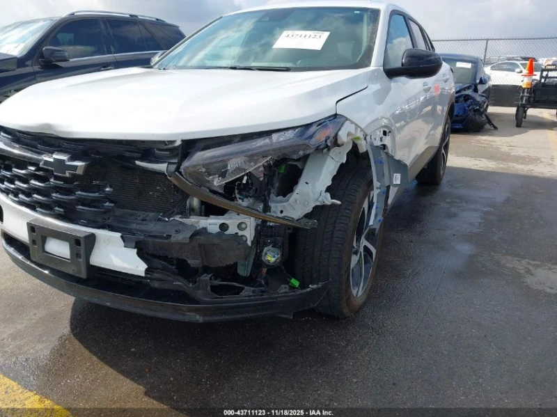 Chevrolet Trax 1.2L I-3 DI, DOHC, VVT, TURBO, 137HP Front Wheel, снимка 13 - Автомобили и джипове - 53044435