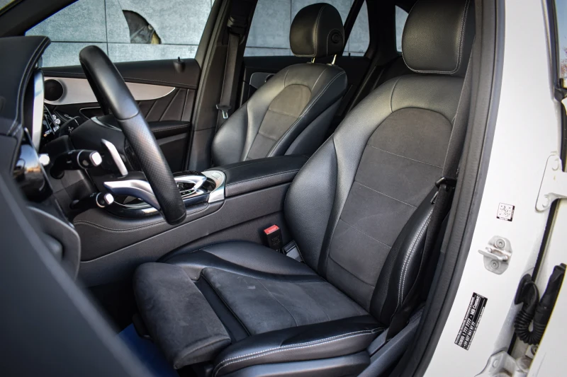 Mercedes-Benz GLC 220 4-MATIC AMG LINE FULL, снимка 8 - Автомобили и джипове - 53145026