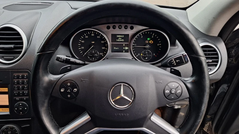 Mercedes-Benz ML 350 350CDI, снимка 10 - Автомобили и джипове - 53582035