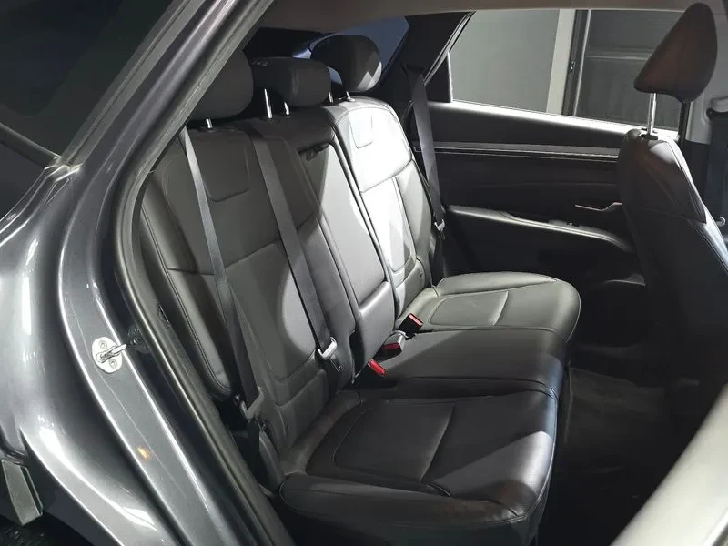 Hyundai Tucson NX4 2.0 Diesel 2WD Modern   2021, снимка 11 - Автомобили и джипове - 55132291