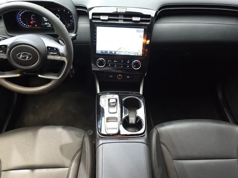 Hyundai Tucson NX4 2.0 Diesel 2WD Modern   2021, снимка 6 - Автомобили и джипове - 55132291