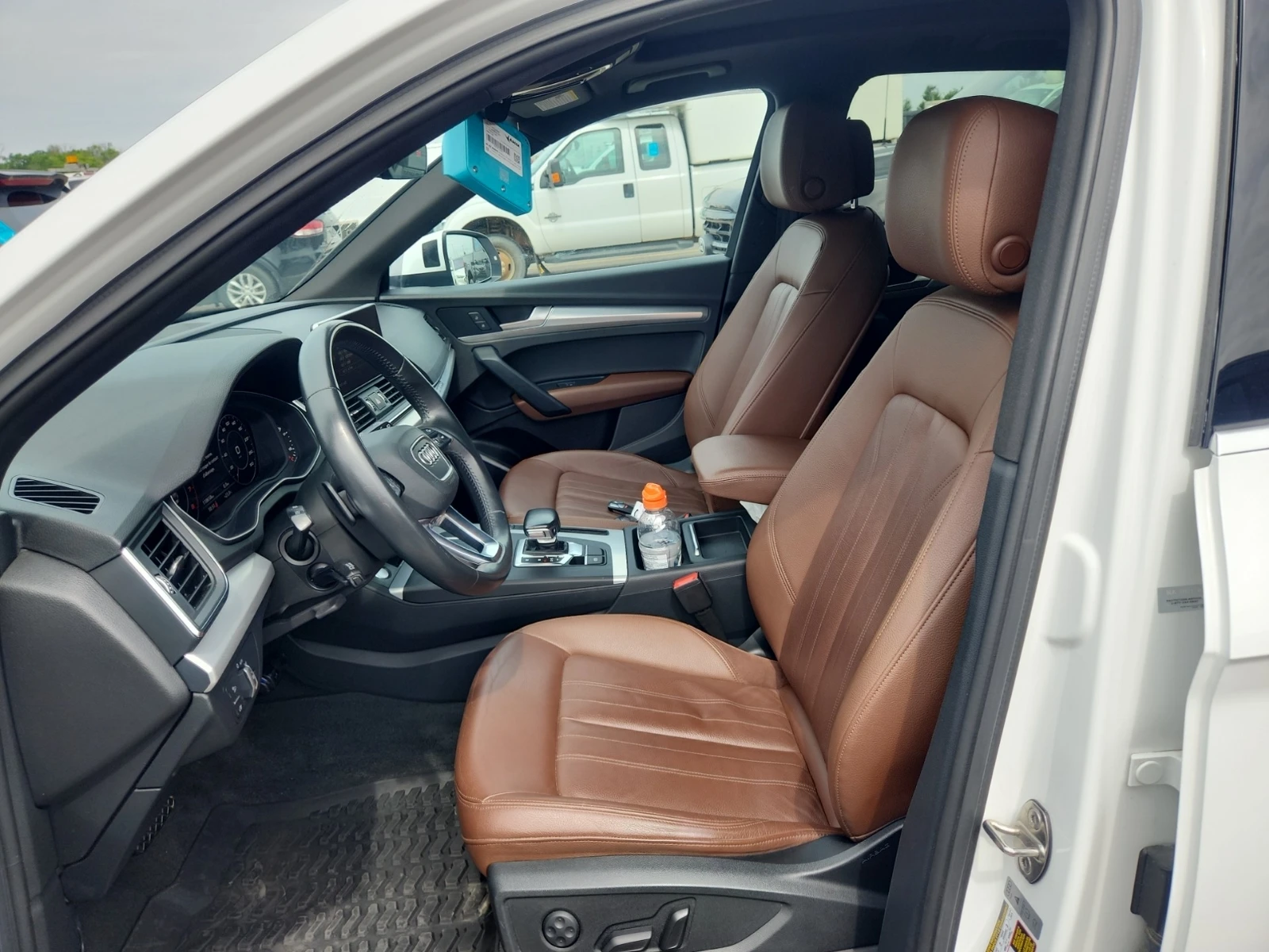 Audi Q5 * PROGRESSIV * CARFAX * АВТОКРЕДИТ - изображение 6