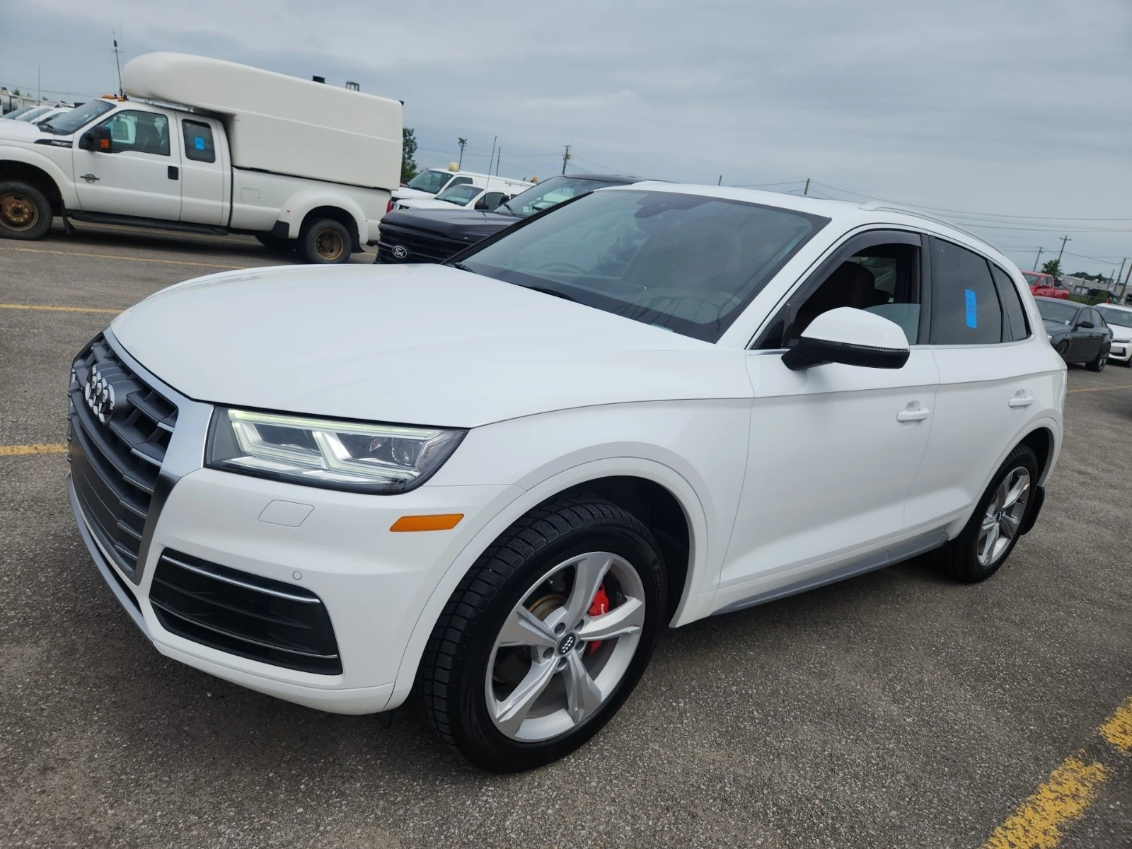 Audi Q5 * PROGRESSIV * CARFAX * АВТОКРЕДИТ - изображение 2