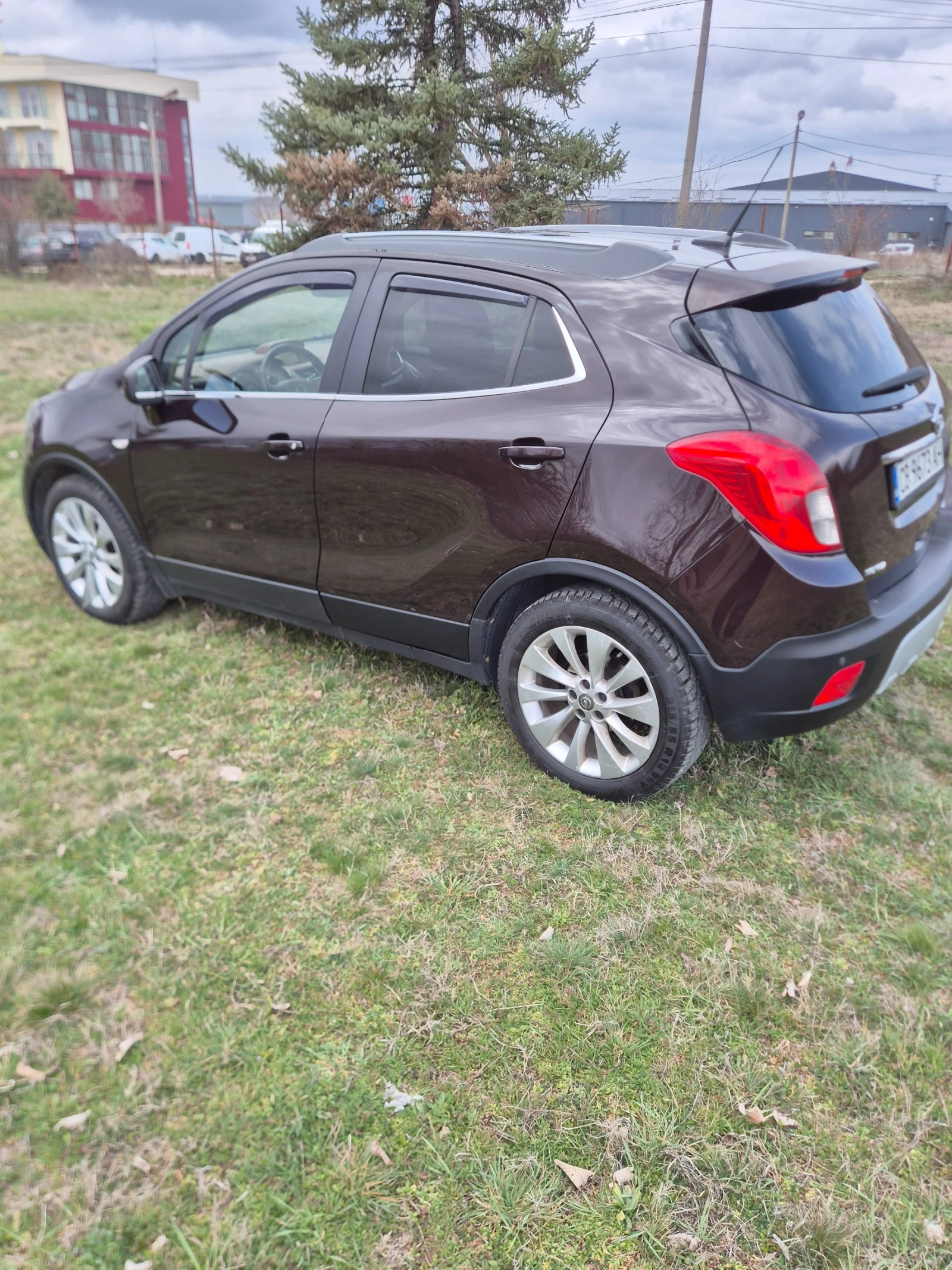 Opel Mokka, снимка 3 - Автомобили и джипове - 54015032