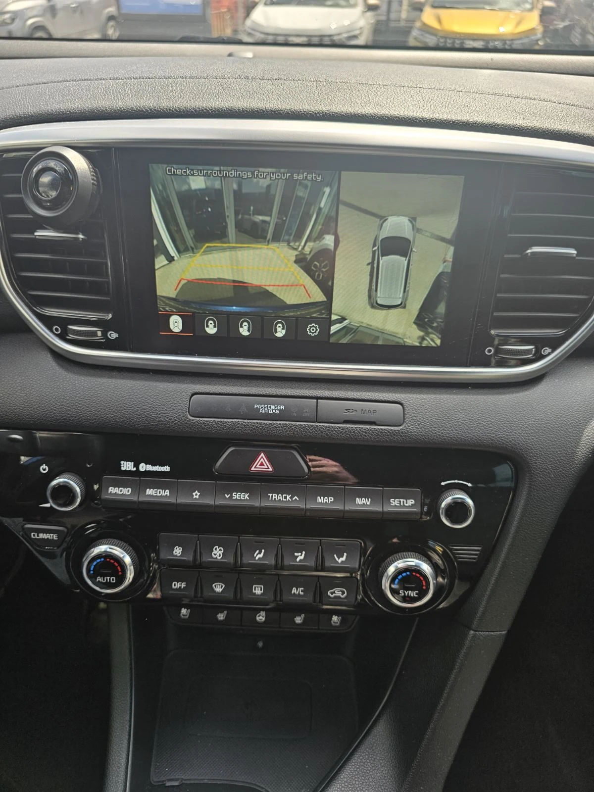 Kia Sportage 2.0 Hybrid 185 hp EDC, снимка 14 - Автомобили и джипове - 54302112