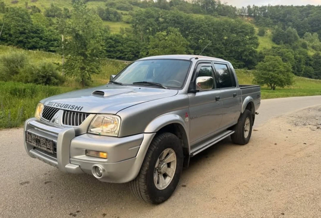 Mitsubishi L200, снимка 3 - Автомобили и джипове - 55137556