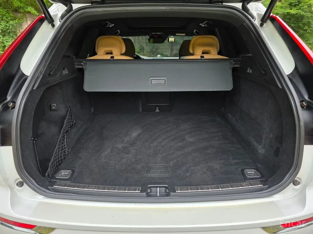 Volvo XC60 D5* Inscription* Navi* Camera* Pano