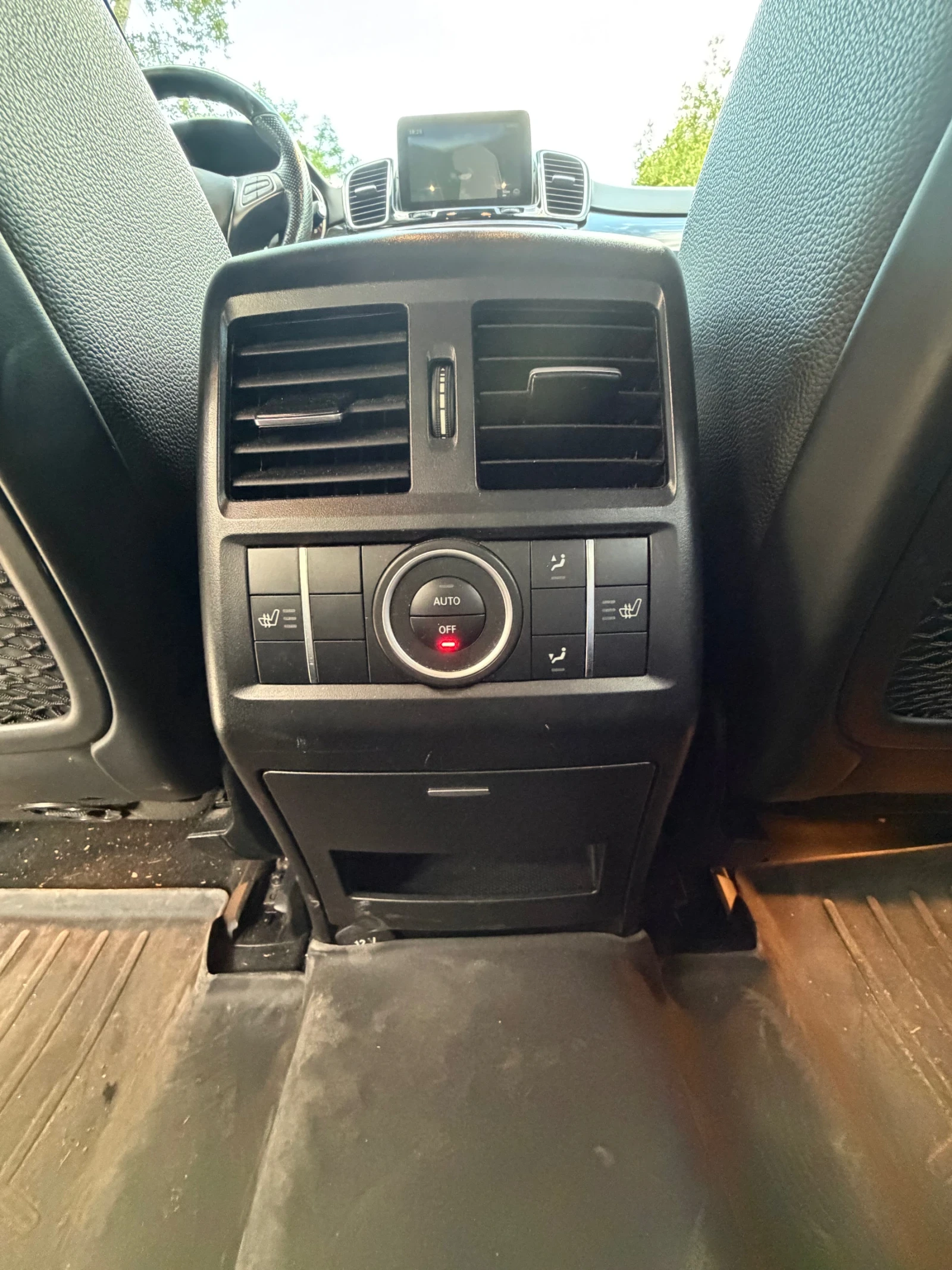 Mercedes-Benz GLE 350 9G, снимка 9 - Автомобили и джипове - 55588950